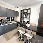 Jeni Residencia Flamingo דירה *