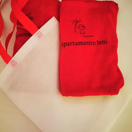 Jeni Residencia Flamingo * פורטימאו